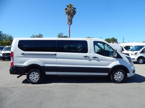 Used 2024 Ford Transit 350 XLT RWD image 9