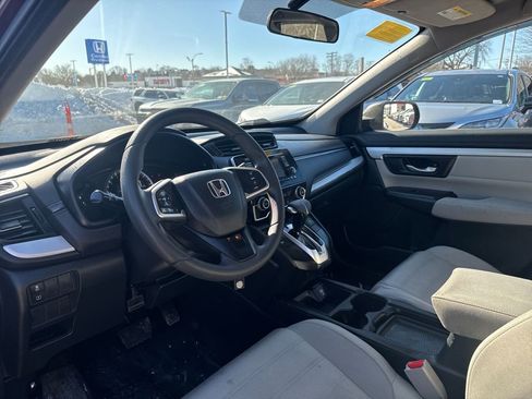 Used 2017 Honda CR-V LX image 14