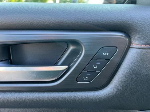 New 2025 Nissan Armada PRO-4X image 19