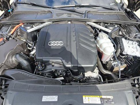 Used 2021 Audi A4 2.0T Premium Plus w/ Premium Plus Package AWD/4WD image 37
