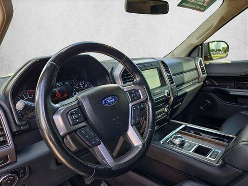 Used 2018 Ford Expedition Platinum RWD image 8