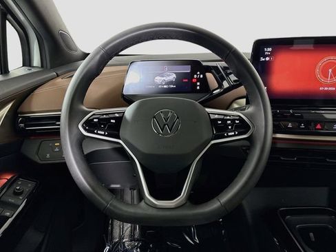 Certified 2024 Volkswagen ID.4 2WD image 12
