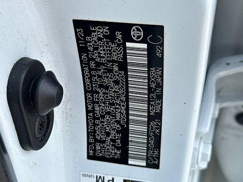 Used 2024 Toyota Corolla SE FWD image 32