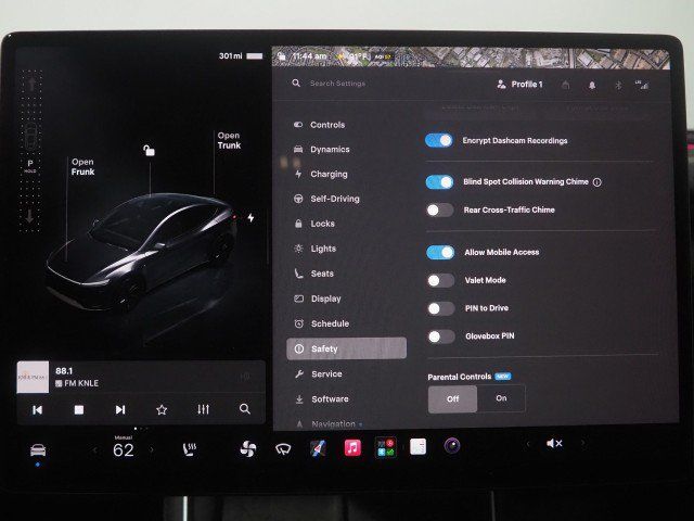 Used 2026 Tesla Model Y Long Range AWD/4WD image 36