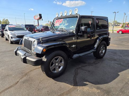 Used 2013 Jeep Wrangler Sport image 2