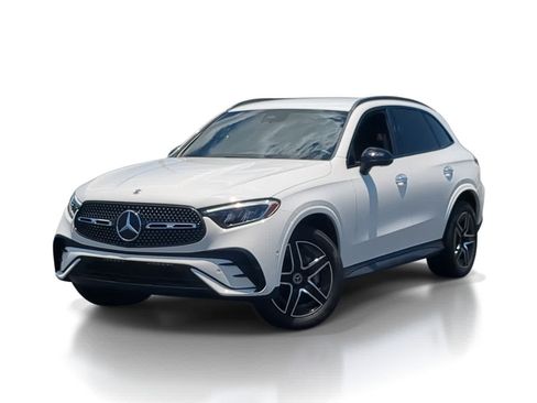 Used 2025 Mercedes-Benz GLC 300 4MATIC image 1