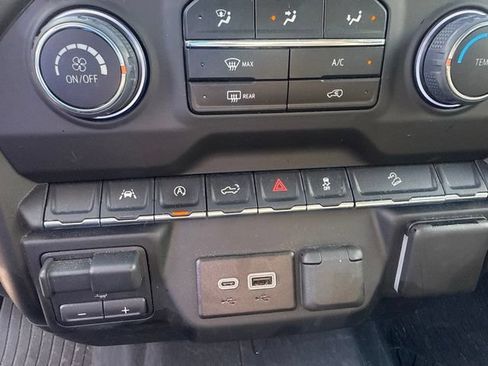 Used 2024 Chevrolet Silverado 1500 Custom Trail Boss AWD/4WD image 36