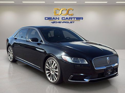 Used 2017 Lincoln Continental Select w/ Climate Package AWD/4WD image 7