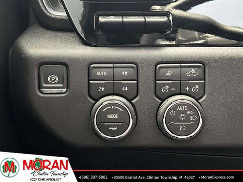 Certified 2026 Chevrolet Silverado 1500 High Country AWD/4WD image 29