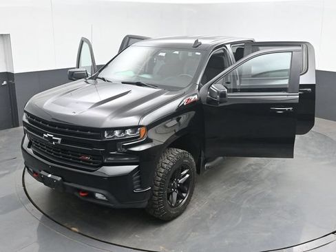 Used 2020 Chevrolet Silverado 1500 LT Trail Boss AWD/4WD image 50