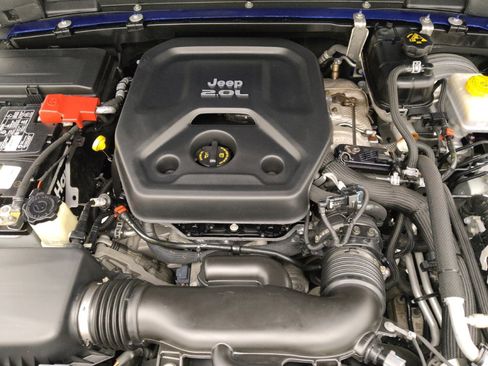 Used 2018 Jeep Wrangler Sport AWD/4WD image 30