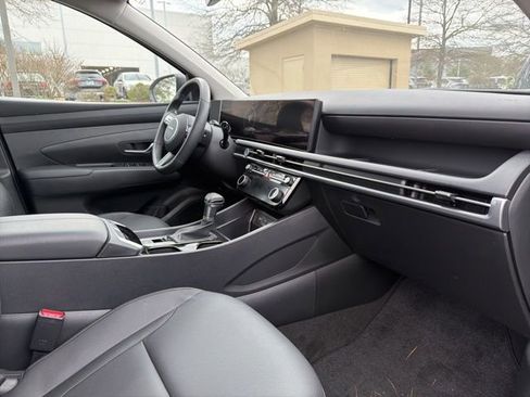 Certified 2025 Hyundai Tucson SEL image 31