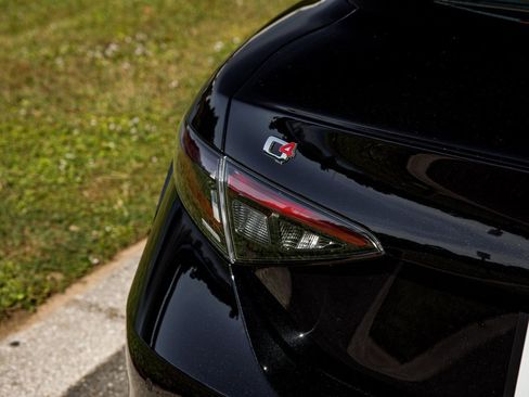 New 2025 Alfa Romeo Giulia AWD w/ Driving Assist Package image 10