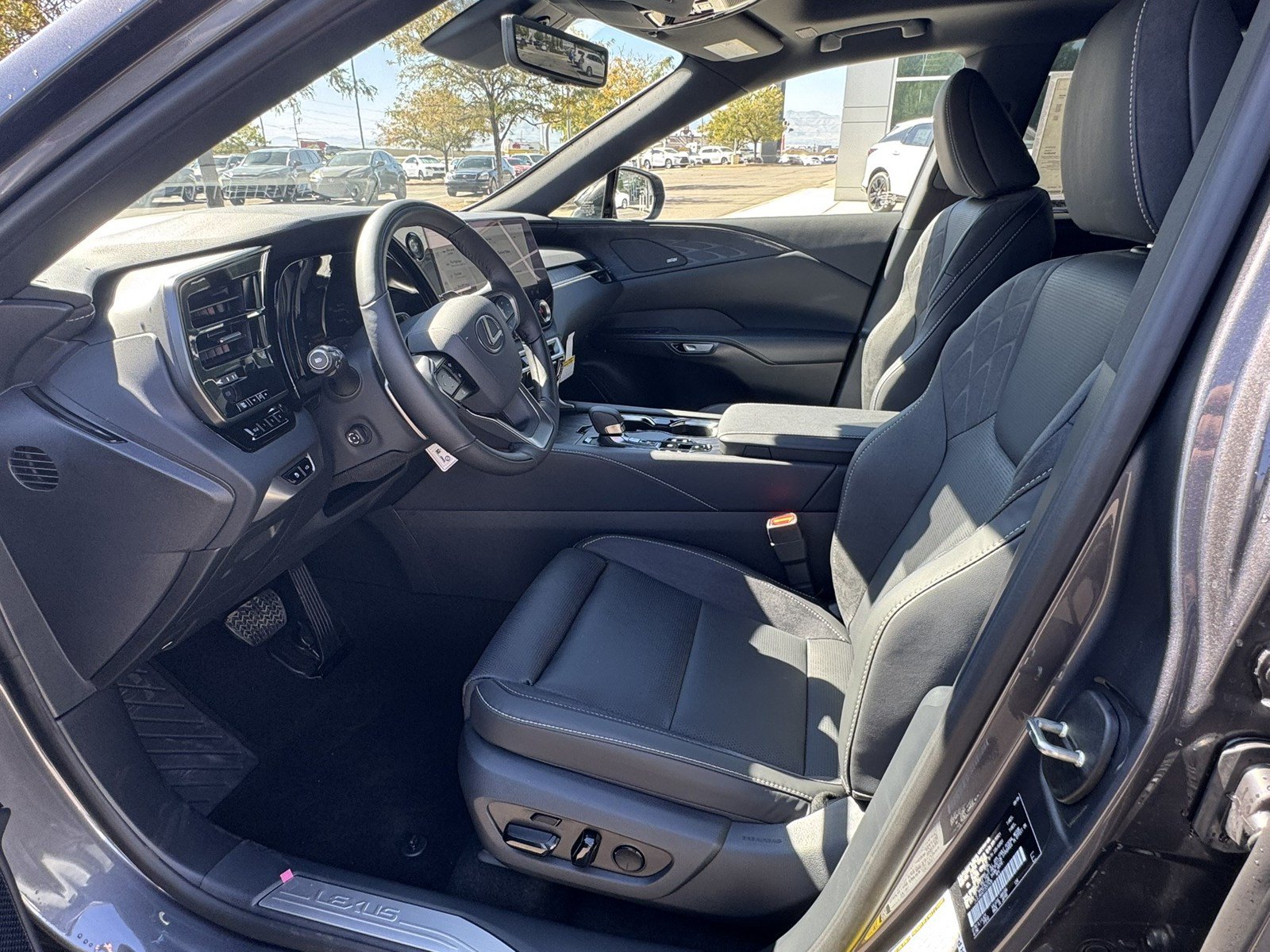 New 2026 Lexus RX 450h AWD w/ Convenience Package image 10