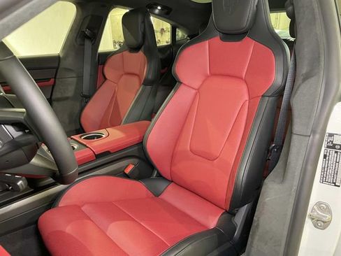 New 2026 Porsche Taycan GTS image 5