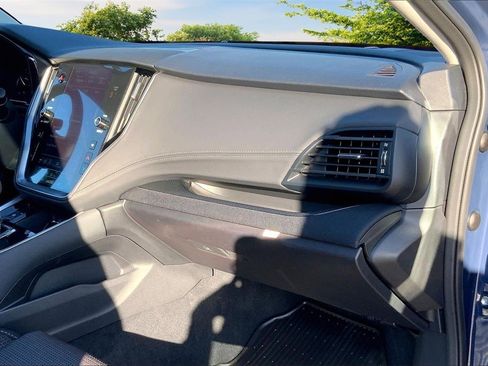 Certified 2025 Subaru Outback Premium image 26