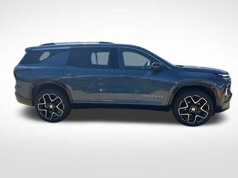 New 2026 Chevrolet Traverse High Country image 6