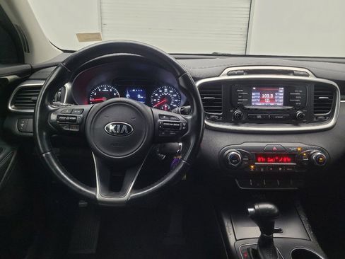 Used 2016 Kia Sorento EX FWD image 22
