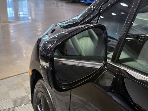 Used 2023 Honda Odyssey Sport image 22