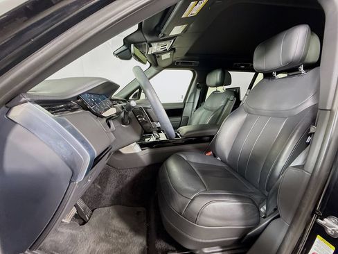 Used 2025 Land Rover Range Rover Long Wheelbase Autobiography AWD/4WD image 11