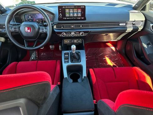 Used 2025 Honda Civic Type R image 23