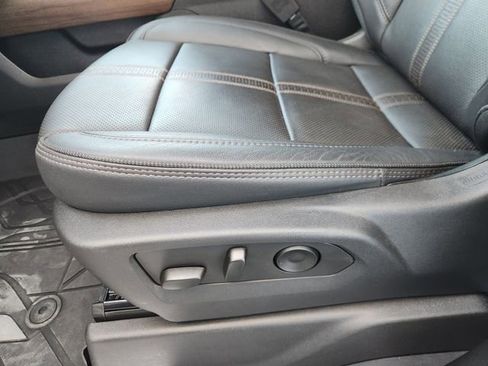 Used 2023 Chevrolet Silverado 1500 High Country image 20