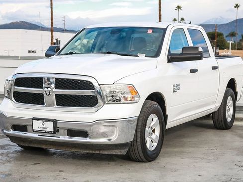Certified 2023 RAM 1500 Classic SLT w/ Trailer & Traction Group image 4