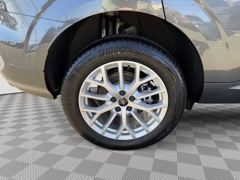 New 2026 Audi Q3 quattro 2.0T image 9