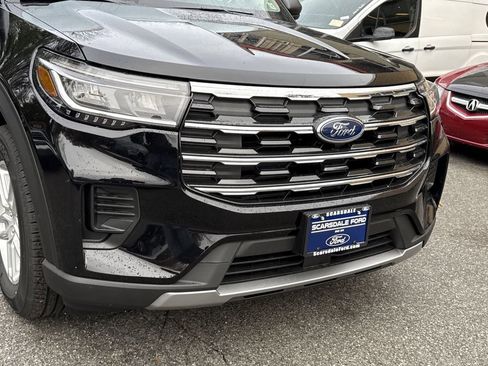 Used 2026 Ford Explorer Active image 9