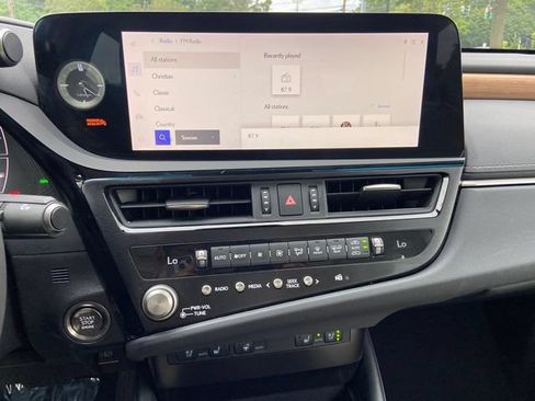 Certified 2023 Lexus ES 350 w/ Premium Package FWD image 20