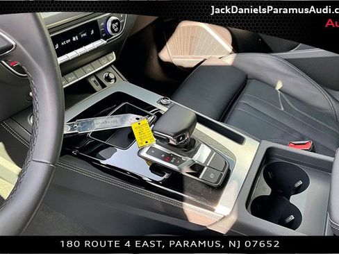 Used 2023 Audi Q5 2.0T Premium Plus w/ Premium Plus Package image 16