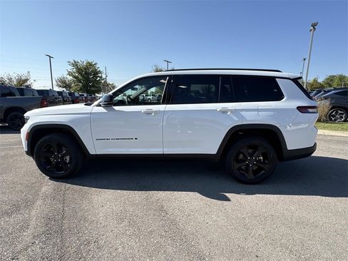 New 2025 Jeep Grand Cherokee L Limited w/ Black Appearance Package image 5