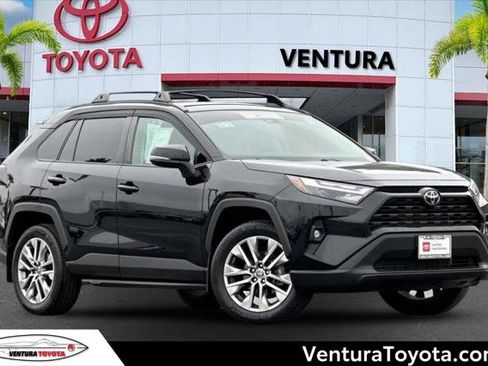 Certified 2022 Toyota RAV4 XLE Premium FWD image 1