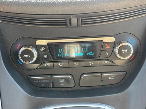 Used 2014 Ford Escape SE w/ Equipment Group 201A FWD image 25