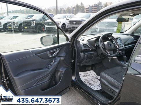 Used 2020 Subaru Forester Premium image 11