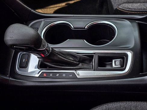 Certified 2024 Chevrolet Equinox LT image 18