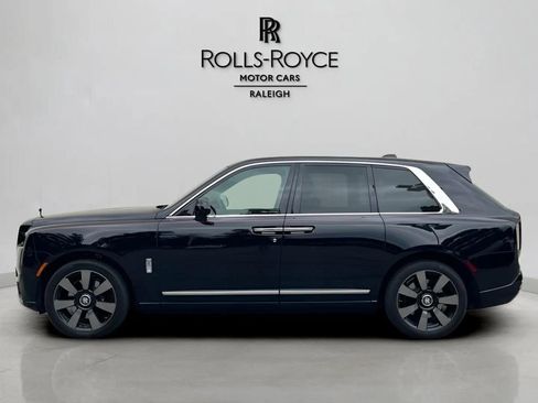 New 2026 Rolls-Royce Cullinan AWD/4WD image 3