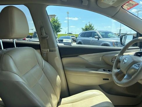 Used 2015 Nissan Murano SL FWD image 15