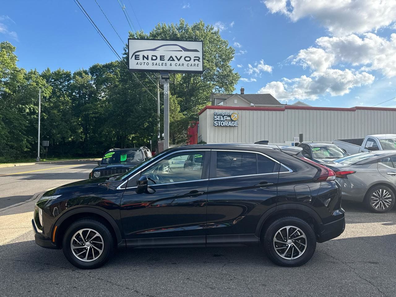 Used 2022 Mitsubishi Eclipse Cross ES AWD/4WD image 4