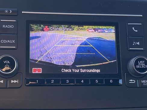 Certified 2018 Honda Ridgeline Sport image 26