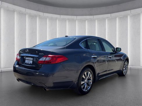 Used 2011 INFINITI M37 x w/ Premium Pkg image 5