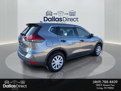 Used 2018 Nissan Rogue S image 6