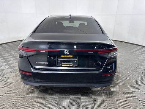 Used 2023 Honda Accord EX image 4