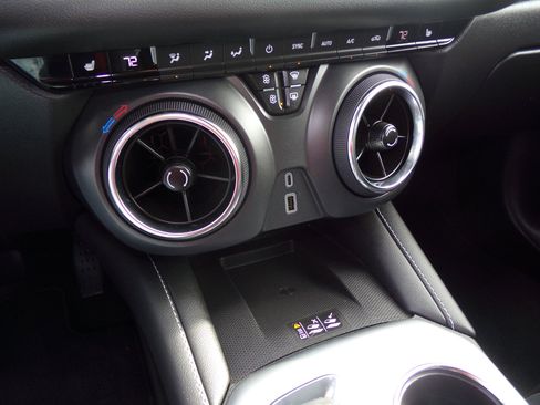 Used 2024 Chevrolet Blazer LT w/ Convenience Package image 20