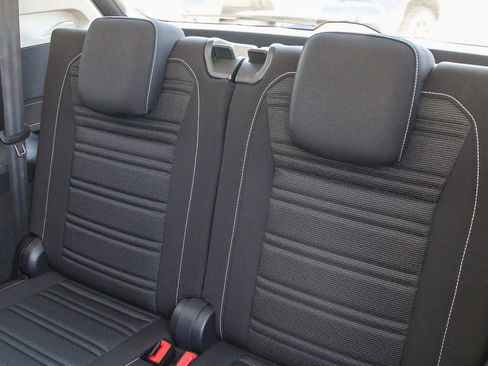 Used 2024 Volkswagen Tiguan S image 18