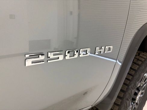 New 2026 Chevrolet Silverado 2500 ZR2 AWD/4WD image 33