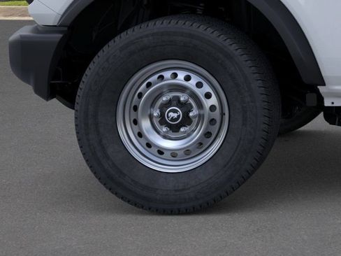 New 2025 Ford Bronco 4-Door AWD/4WD image 54