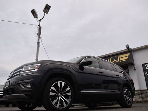 Used 2019 Volkswagen Atlas SEL Premium image 8