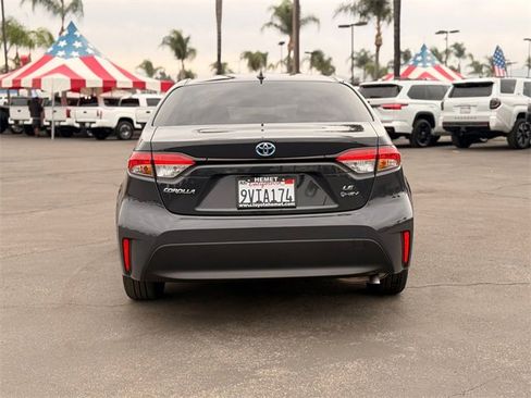 Used 2025 Toyota Corolla LE image 7