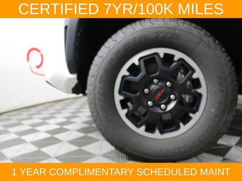 Used 2024 Toyota Tacoma TRD Off-Road w/ TRD Off Road Premium Package AWD/4WD image 30